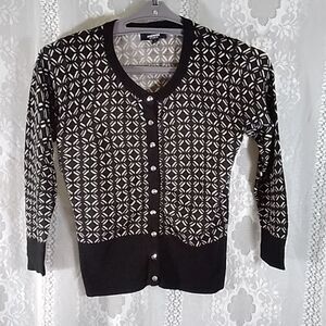 PREMISE STUDIO WOMEN'S SWEATER SIZE S